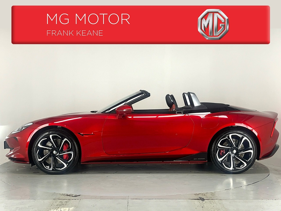 2026 MG Cyberster MG CYBERSTER DUAL MOTOR**7 YEAR WARRANTY**SCISSOR DOORS**LAUNCH CONTROL**FULLY ELECTRIC HOOD**8 SPEAKER BOSE SOUND SYSTEM**WRAPAROUND 3 SCREEN COCKPIT**ADAPTIVE CRUSIE CONTROL** €76,350