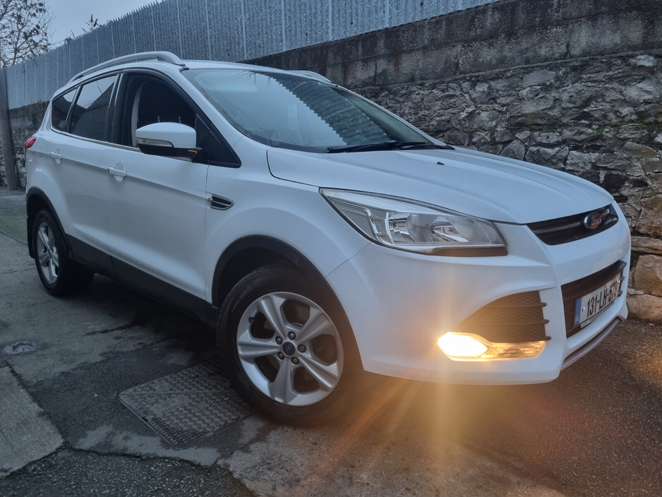 2013 Ford Kuga 2.0TDCI 140PS Zetec €5,799