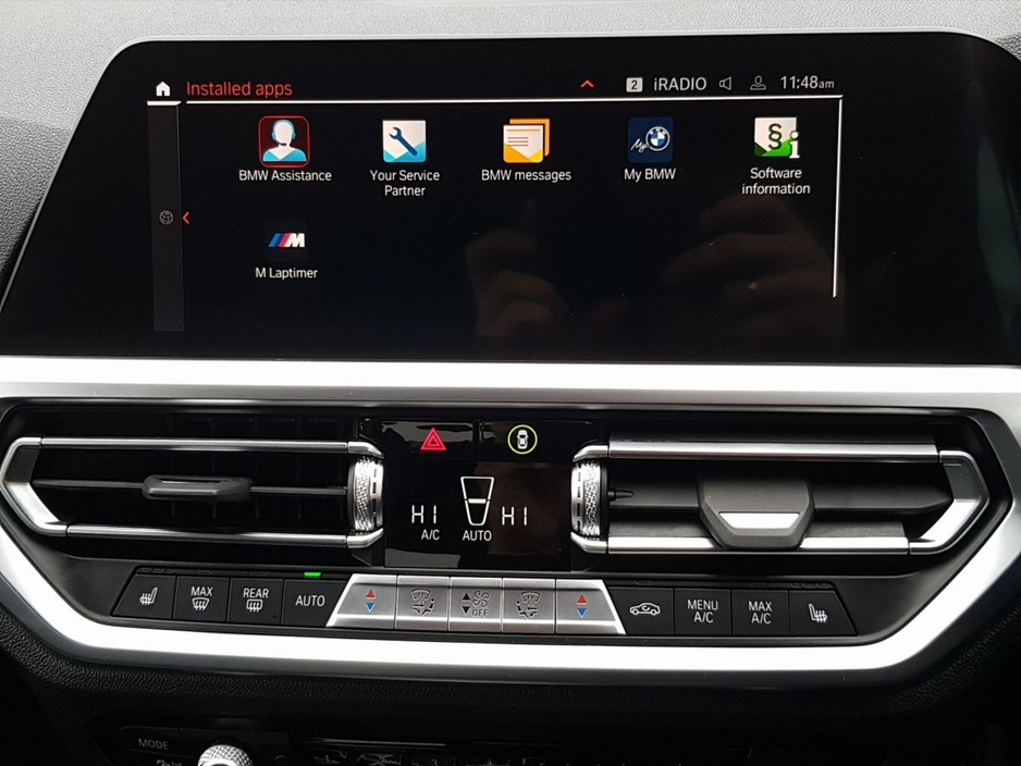 2022 BMW 3 Series 318d SE €39,995