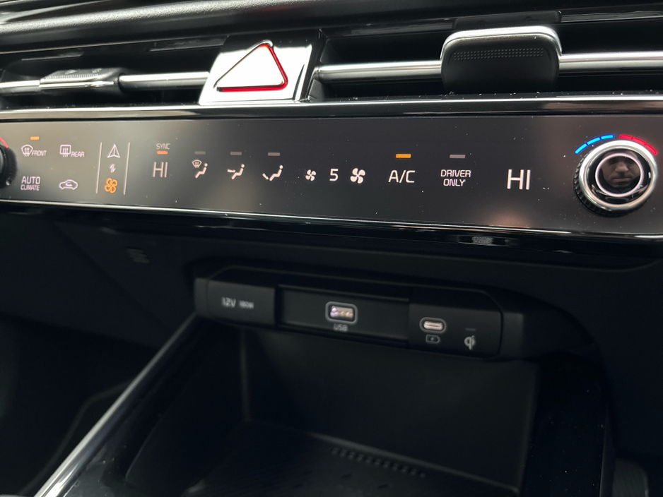 2025 Kia Niro HEV SEM €36,895