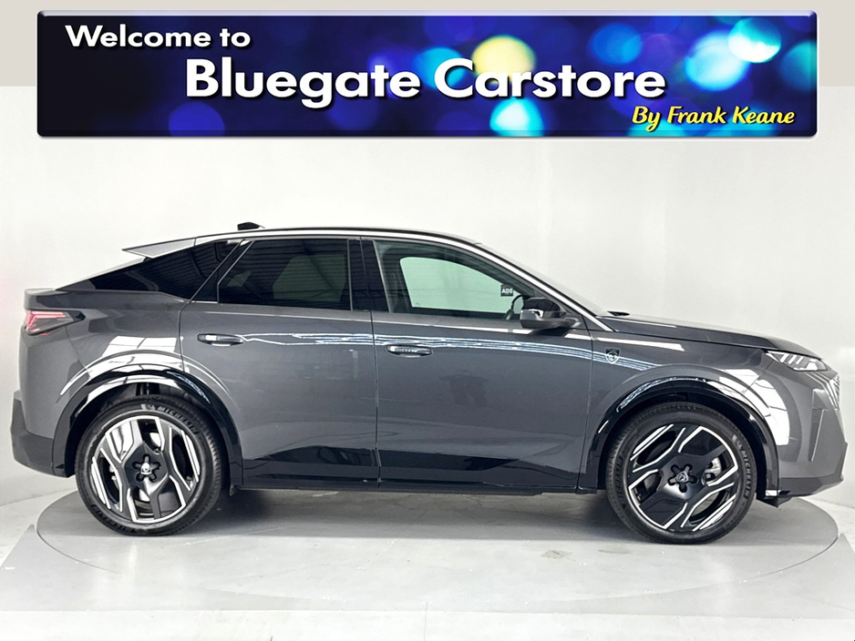 2024 Peugeot 3008 GT LINE EV**MULTIFUNCTIONAL STEERING WHEEL**DIGITAL DASH**TOUCH SCREEN DISPLAY**REVERSE CAMERA**PARKING SENSORS**APPLE CARPLAY**NAVIGATION**KEYLESS START**20"ALLOYS*AMBIENT LIGHTING*ELECTRIC TAILGATE* €35,295