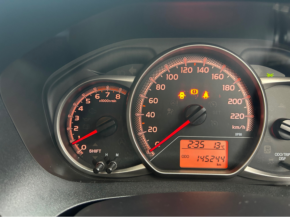 2016 Toyota Yaris 1.0 LUNA 4DR**//**BLUETOOTH**//**REVERSING CAMERA**//**NEW NCT  TILL 02/2027**//**FINANCE AVAILABLE**//**TRADE IN WELCOME**//**2 KEYS**//**WARRANTY!!!! €9,999