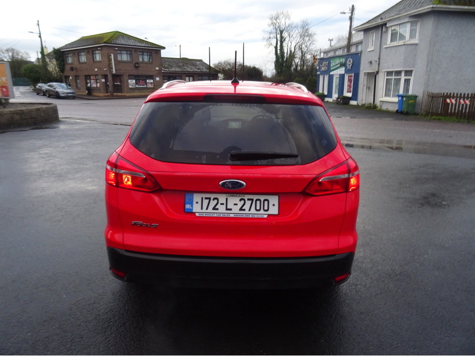 2017 Ford Focus Titanium 1.5tdci Estate 120 bhp €12,450