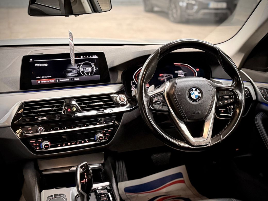 2020 BMW 5 Series 520D SE FULLY KITTED // 12 MONTH WARRANTY // SAME DAY FINANCE €26,950