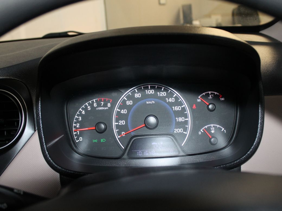 2017 Hyundai i10 Classic 4DR €8,250