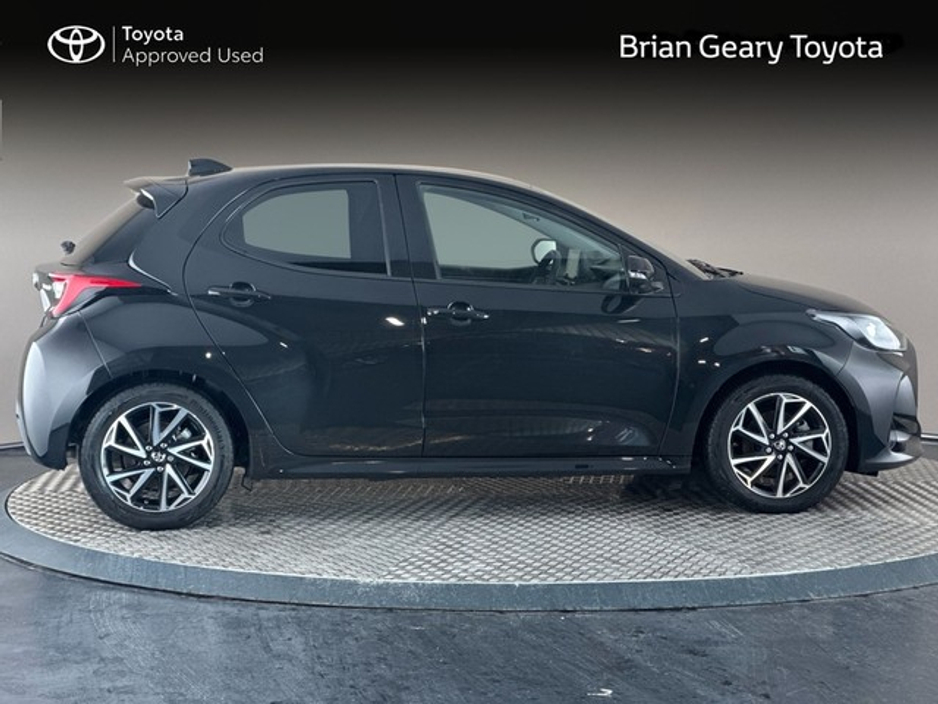 2023 Toyota Yaris Hybrid LunaSport €24,950