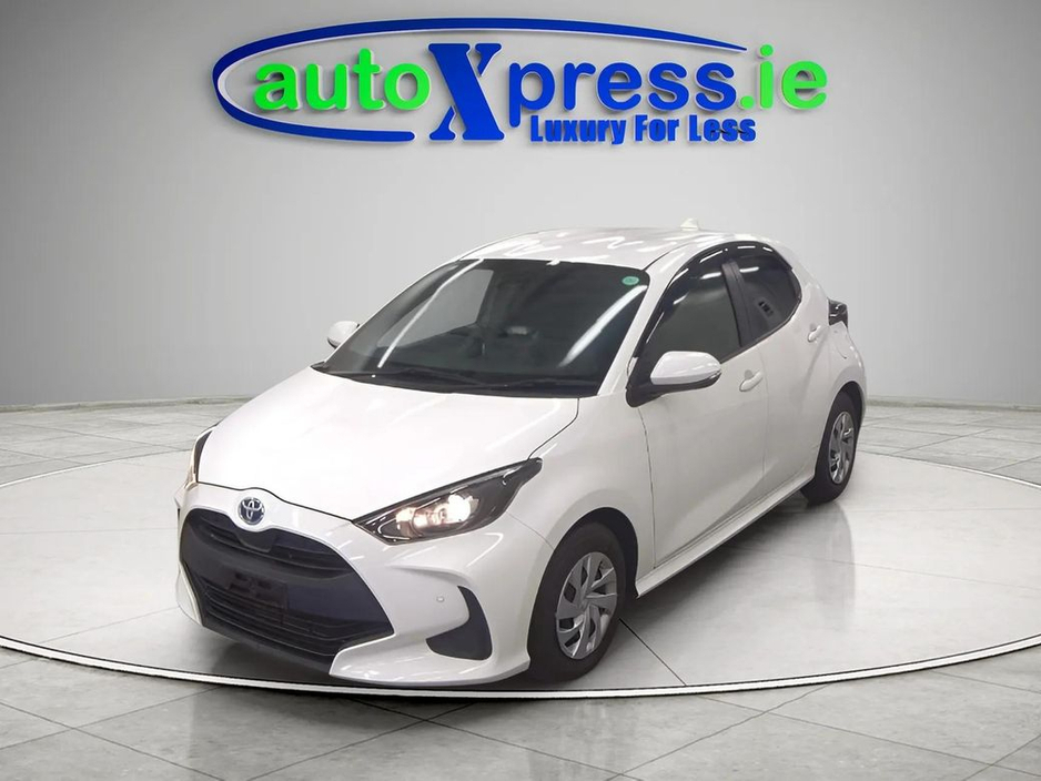 2020 Toyota Yaris 1.5 Hybrid X Automatic, Low mileage €17,995