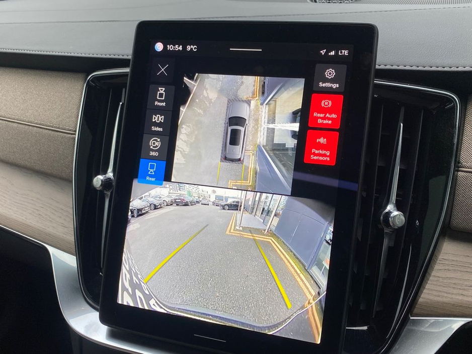 2025 Volvo XC90 T8 Ultra AWD Auto (PHEV) €84,900