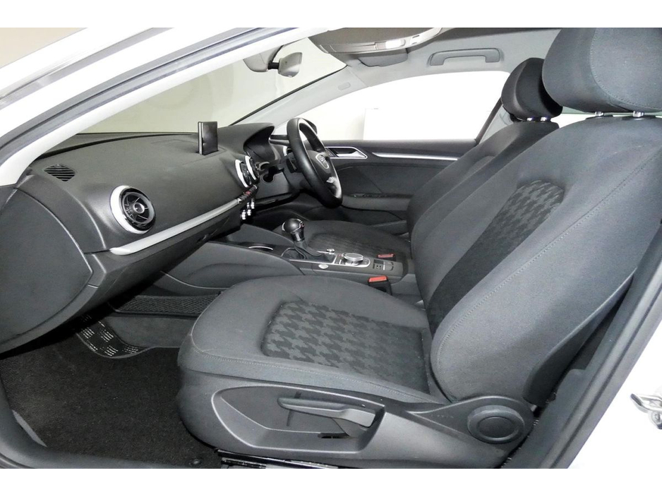 2016 Audi A3 1.4 TFSI S-TRONIC 4DR *REVERSE CAM*PARK SENSORS* €16,880