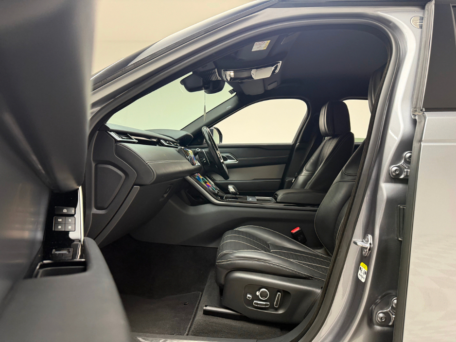 2021 Land Rover Range Rover Velar HSE R-dynamic P400E €47,990