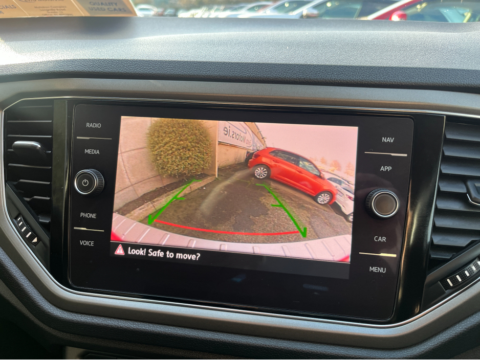 2021 Volkswagen T-Roc STYLE AUTOMATIC 2.0 DIESEL //LOW MILES//KEYLESS ENTRY//REVERSE CAMERA//ADAPTIVE CRUISE CONTROL//BLIND SPOT WARNING// €25,950