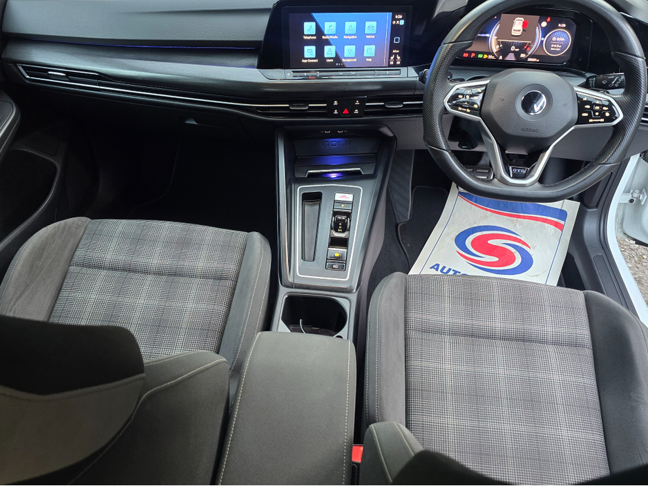 2021 Volkswagen Golf 212 VW GOLF MK 8 GTD 200BHP WINTER PACK €38,995