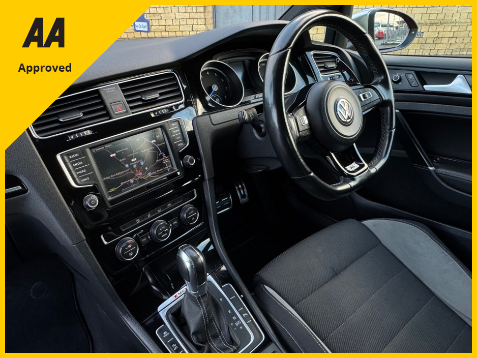 2016 Volkswagen Golf 'R' 2.0 TSI 300BHP * 1 YEAR UNLIMITED MILEAGE  WARRANTY* €17,900