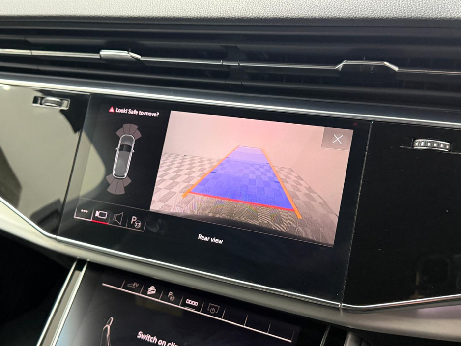 2022 Audi Q7 S LINE 55 TFSI E QUATTRO €64,990