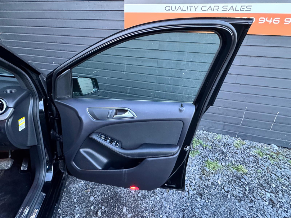 2015 Mercedes-Benz B Class B180 1.6 AUTO €13,995