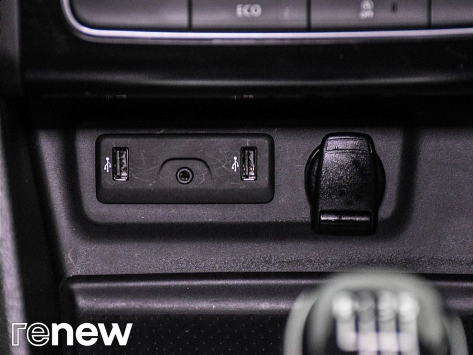 2021 Renault Megane 1.5 Blue dCi 115 Play GC €17,900