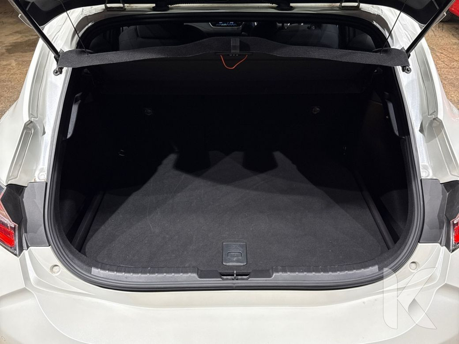 2020 Toyota Corolla 1.8 HYBRID - MULTI FUNCTION STEERING WHEEL - CRUISE CONTROL - LANE KEEP ASSIST - HEATING / AC CONTROLS - REVERSE CAMERA - ELECTRIC WINDOWS €20,950