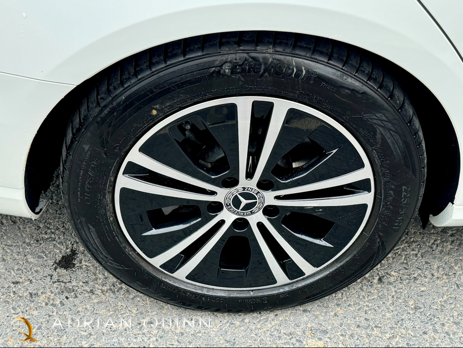 2022 Mercedes-Benz E Class E 220d SPORT ESTATE 5DR AUTO €47,950