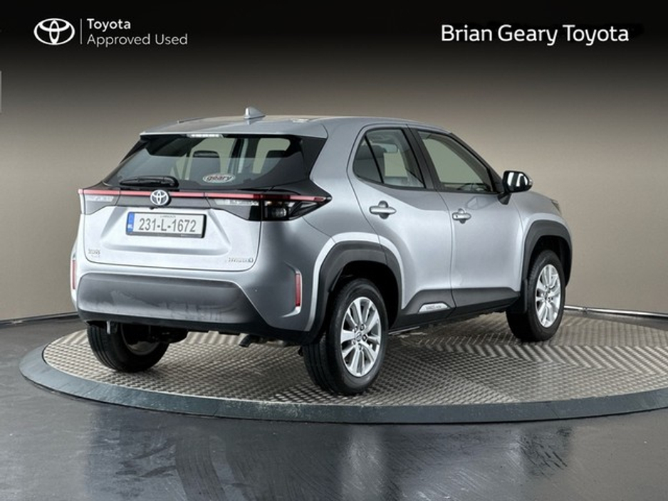 2023 Toyota Yaris Cross LUNA €27,950