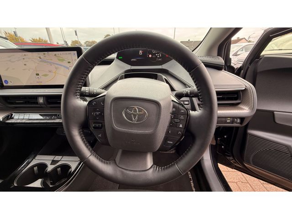 2023 Toyota Prius Prius Plug-in Hybrid 4DR Auto €31,990