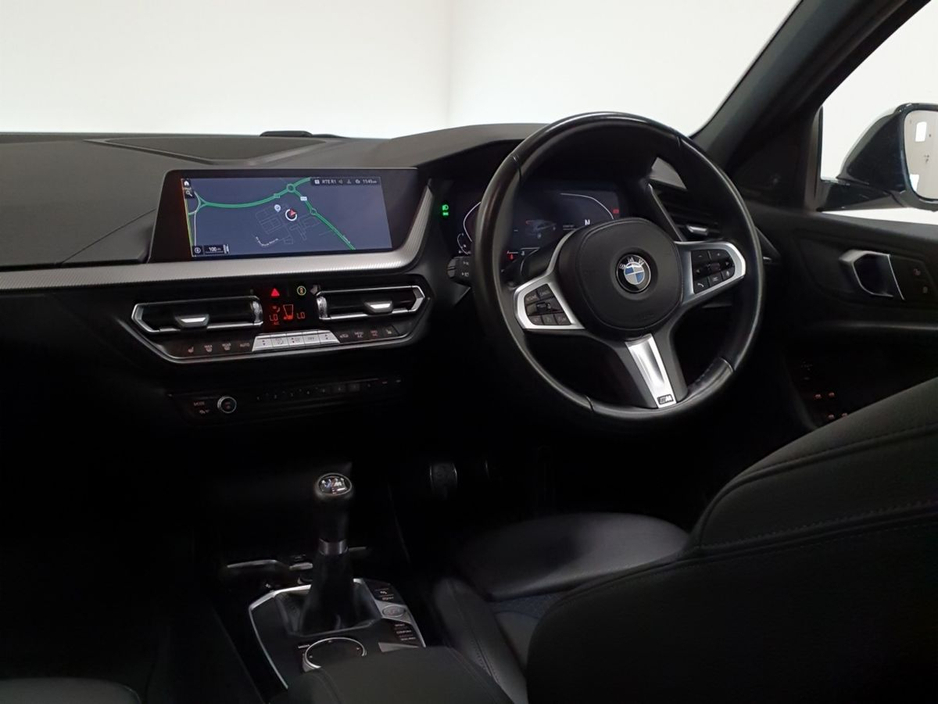 2023 BMW 1 Series 118i M Sport Hatch 5-door / Pro Pack €33,995