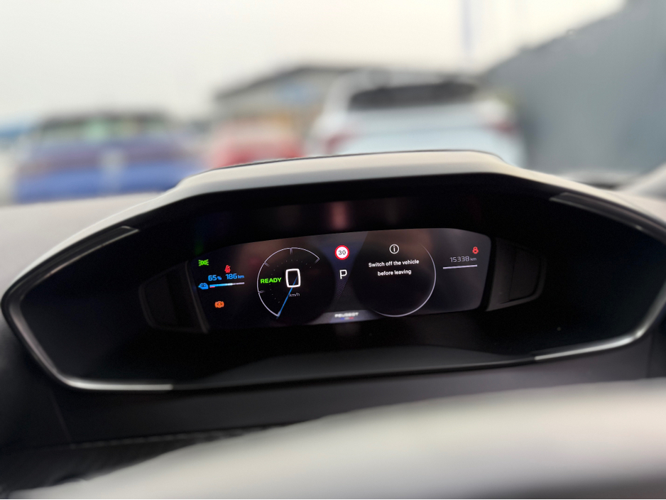 2024 Peugeot 2008 ALLURE - ELECTRIC - AUTO - 12M WARRANTY - CAR: 1601