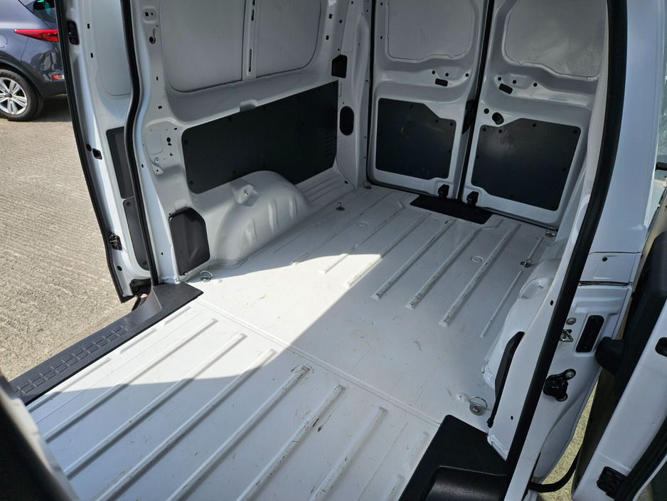 2023 Opel Vivaro  €22,000