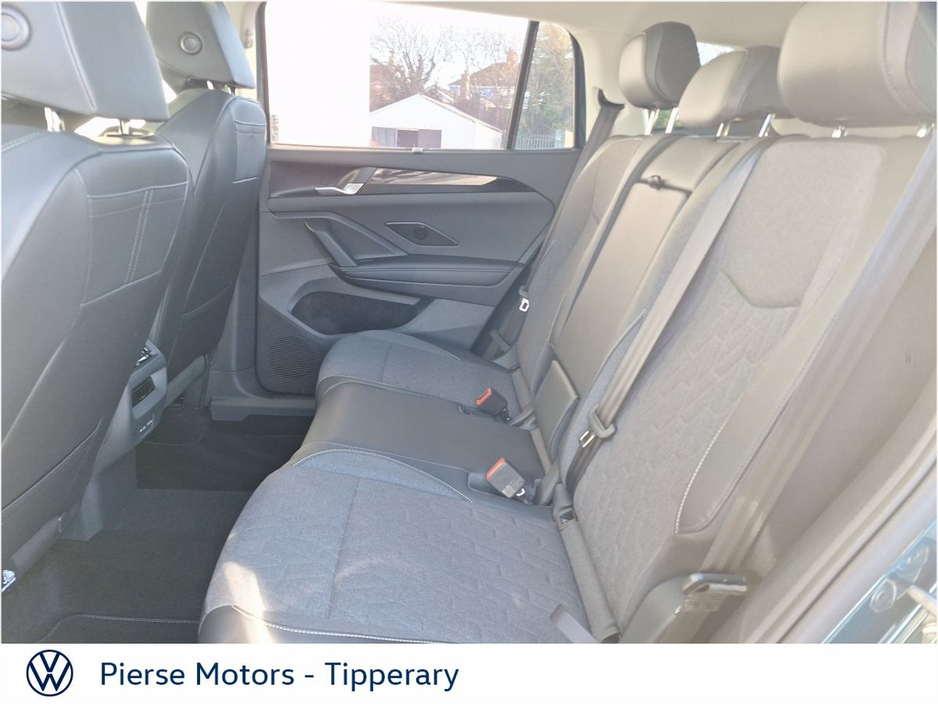 2025 Volkswagen Tayron Tayron Match Tsi Phev S-A Match TSi 204 eHybrid PHEV 19.7 kWh DSG Auto Start/Stop €51,950