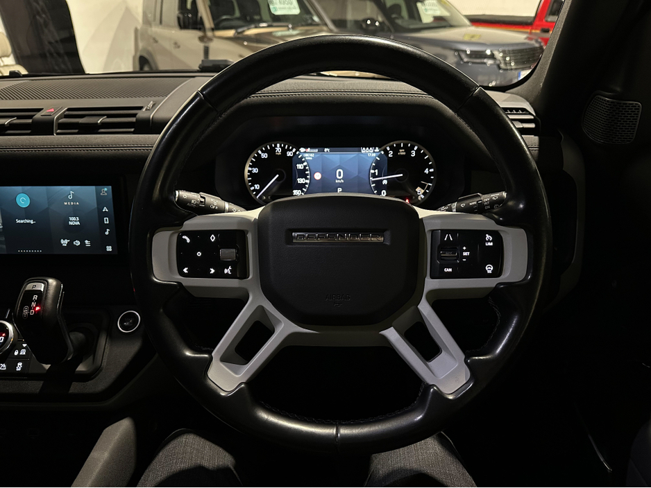 2022 Land Rover Defender D110 3.0 TURBO DIESEL COMMERCIAL €49,950