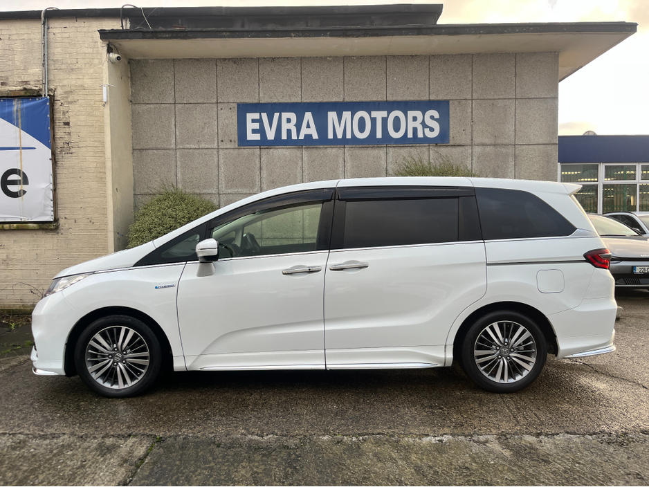 2019 Honda Odyssey 8 SEATER ABSOLUTE AUTOMATIC HYBRID 2.0 PETROL //KEYLESS ENTRY//REVERSE CAMERA//ADAPTIVE CRUISE CONTROL//ELECTRIC DRIVERS SEAT// €29,950