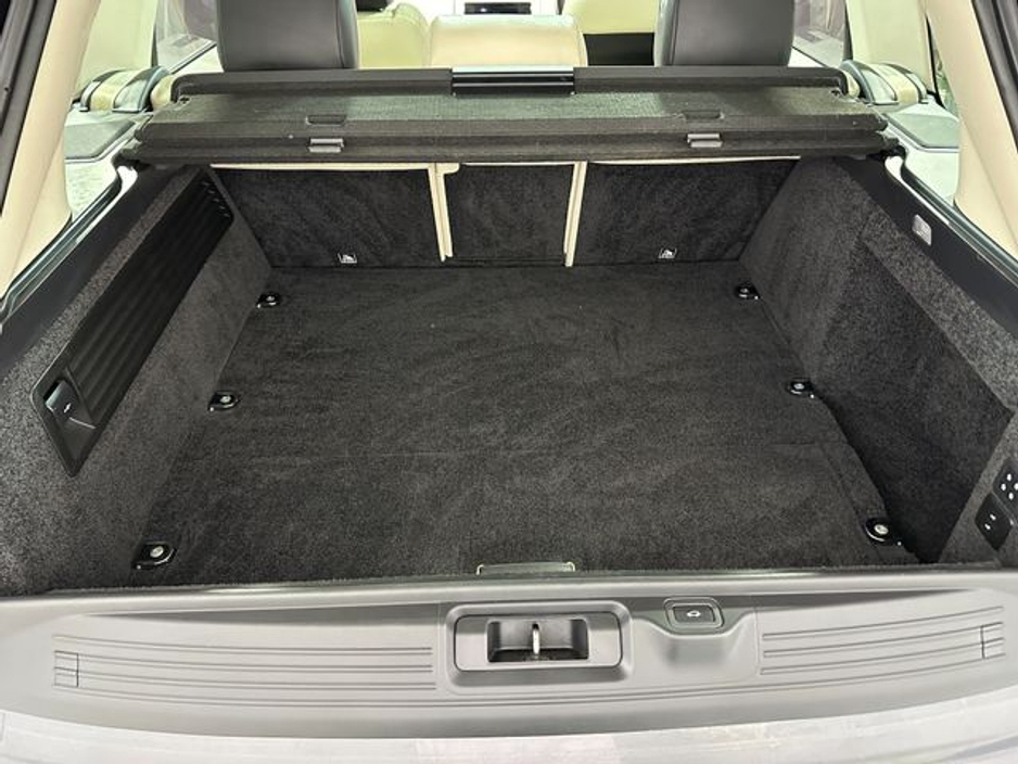 2020 Land Rover Range Rover Vogue P400e 202 €57,800