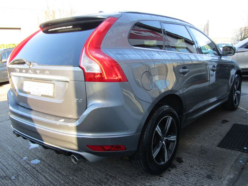 2016 Volvo XC60 2.0 D4 R-design NAV 190BHP 5DR €15,950
