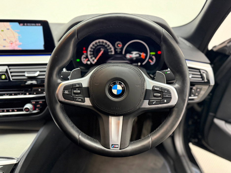 2019 BMW 5 Series 520D M SPORT €29,990