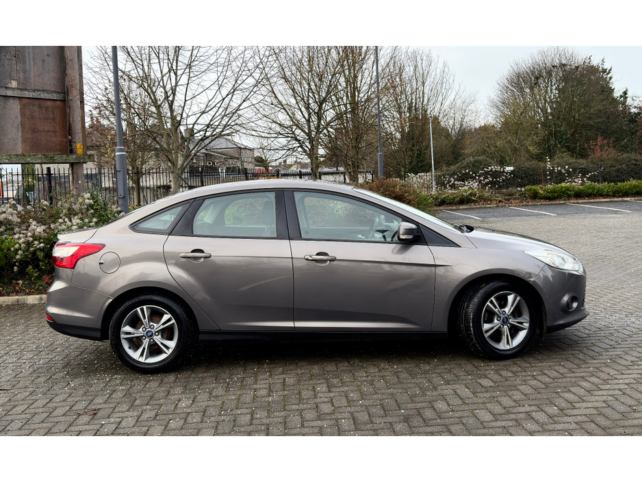 2014 Ford Focus 2014MY EDITION 1.6 TDCI 95PS 4DR €3,950