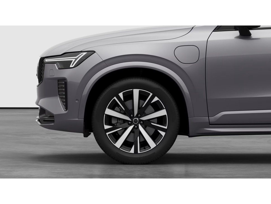 2026 Volvo XC90 Aurora Sliver Plus Dark edition €103,145