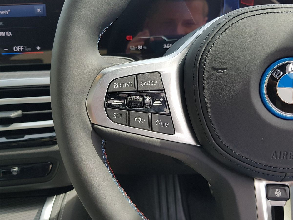 2024 BMW i4 M50 €67,995