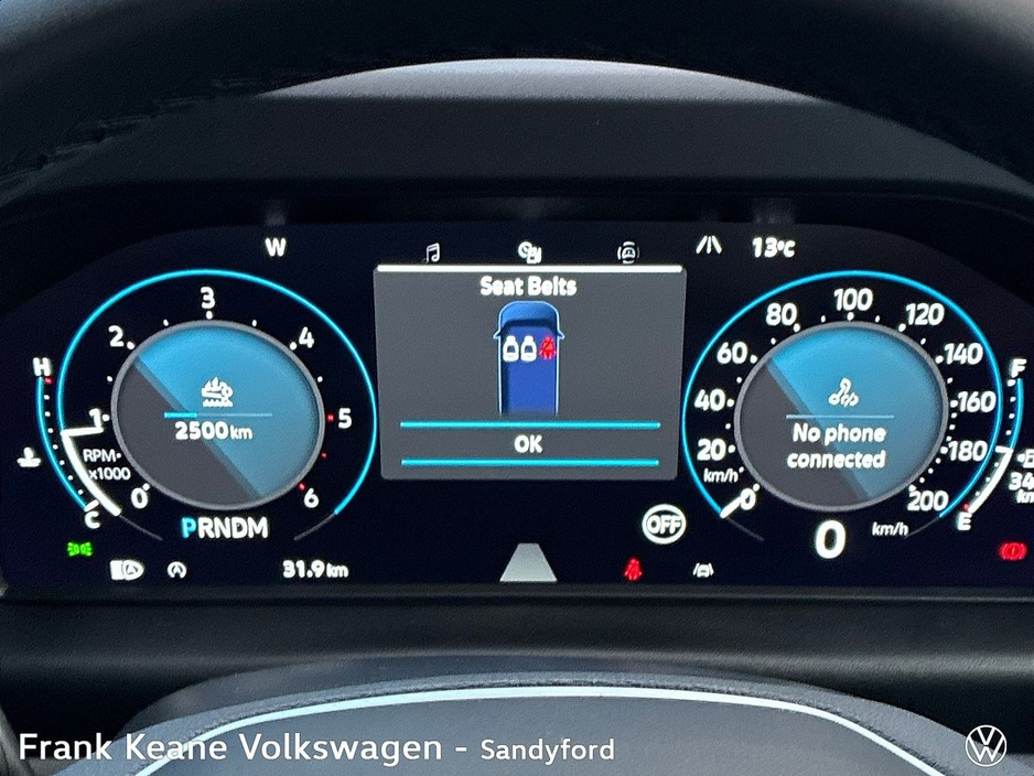 2026 Volkswagen Transporter HIGHLINE AUTO 30 LWB 150BHP *5 YEAR WARRANTY* *0% FINANCE AVAILABLE* *17" MONTE CARLO ALLOYS* *BODY COLOUR CODED BUMPERS* *APPLE CARPLAY/ANDROID AUTO* *REAR VIEW CAMERA* *FRONT AND REAR PARKING SENSOR €38,140