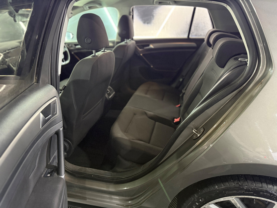 2014 Volkswagen Golf 1.6 TDI 5DR 110HP BlueMotion €6,950