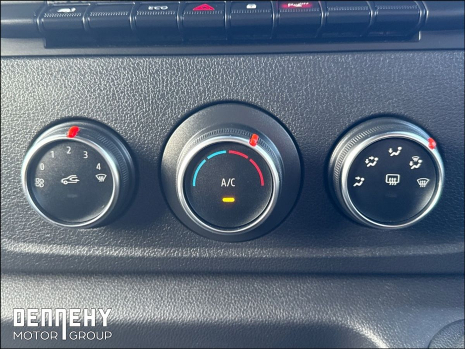 2021 Renault Master MASTER FWD LM35 DCI 135 BUSINE €14,000