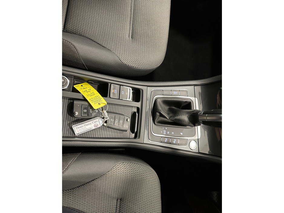 2020 Volkswagen Golf (201) GOLF 2.0TDI COMFORTLINE 150BHP DSG LOW KMS VW/AUDI SPECIALISTS WWW.DENISDARCYCARS.IE €24,950