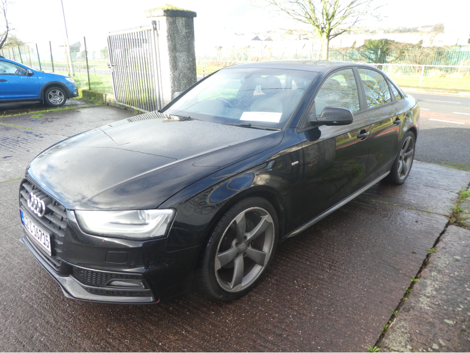 2012 Audi A4 2.0 TDI S LINE 141B 141BHP 4DR BLACK EDITION €5,450