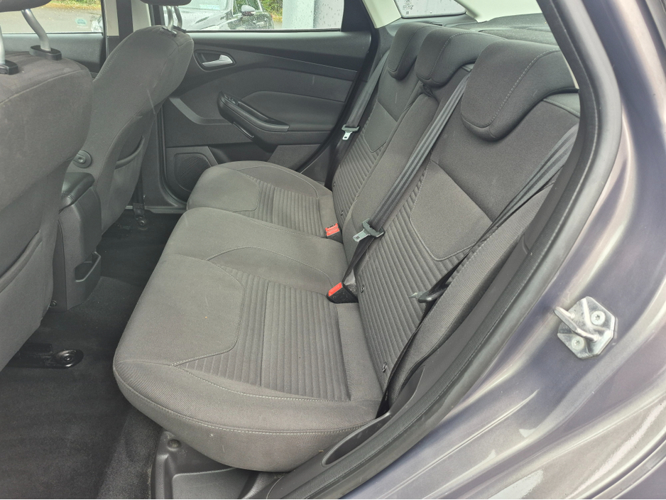 2015 Ford Focus TITANIUM 1.6 TDCI 95PS 4DR €6,999