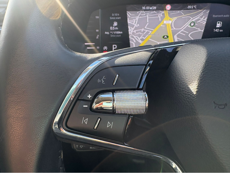 2023 Skoda Superb COMBI ESTATE STYLE AUTOMATIC 2.0 TDI DIESEL 150HP //HIGH SPEC//FULL LEATHER//ADAPTIVE CRUISE CONTROL//SAT NAV//KEYLESS ENTRY// €33,950
