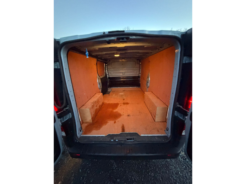 2022 Renault Trafic 2022 Renault Trafic 2.0 130 Business *As New * €19,950