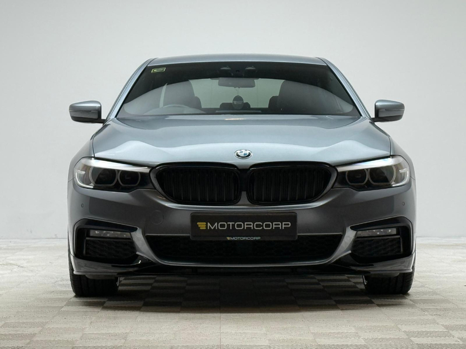 2019 BMW 5 Series 530E M SPORT €29,990