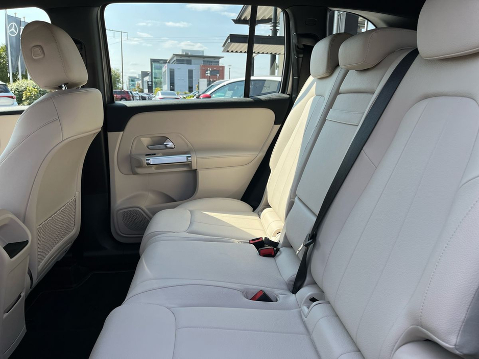 2025 Mercedes-Benz GLB 200d Progressive Line 7 Seater SUV *Saving €11,794 from New* €59,950