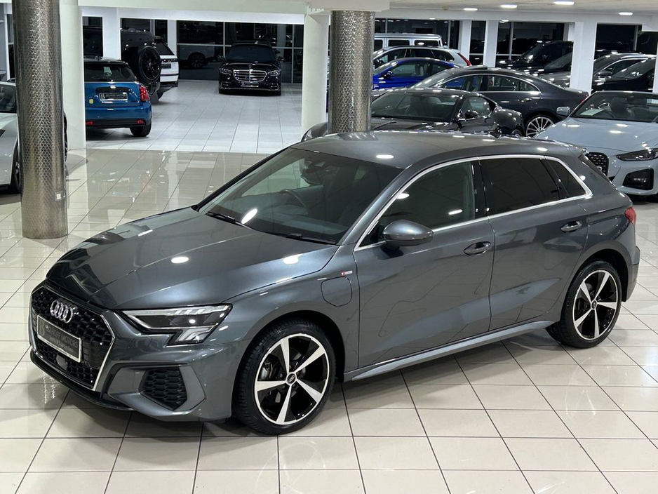 2024 Audi A3 40 TFSIe S-LINE SPORTBACK=LOW MILES//HUGE SPEC=NAPPA LEATHER//FULL AUDI SERVICE HISTORY=241 REG=ONLY €150 ANNUAL ROAD TAX//TAILORED FINANCE PACKAGES A €36,995