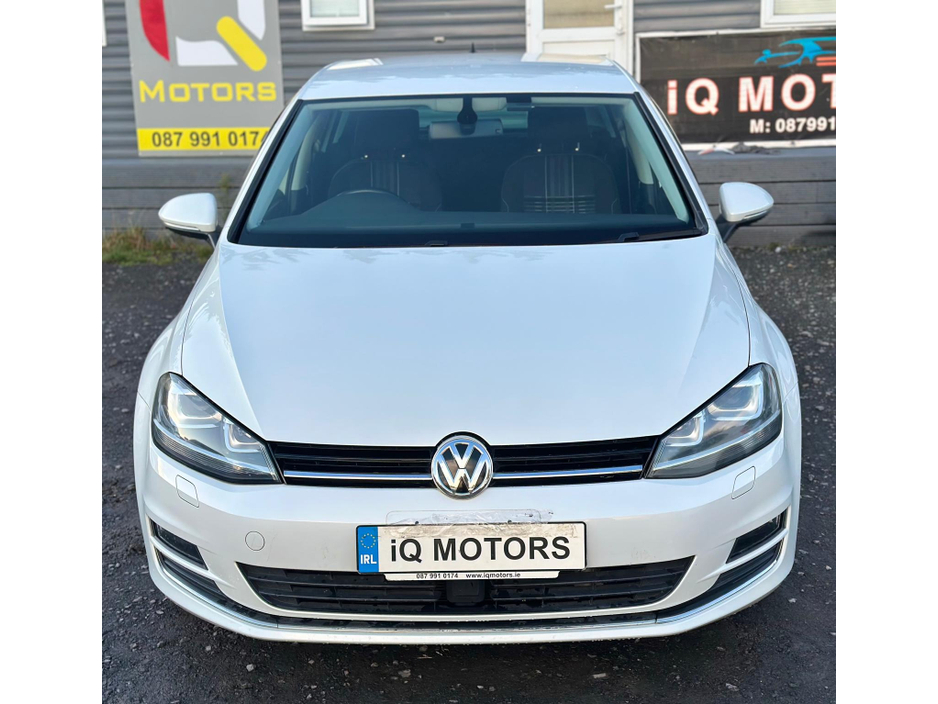 2015 Volkswagen Golf Lounge  Automatic 1.2 petrol Low Mileage  (8089) €13,595