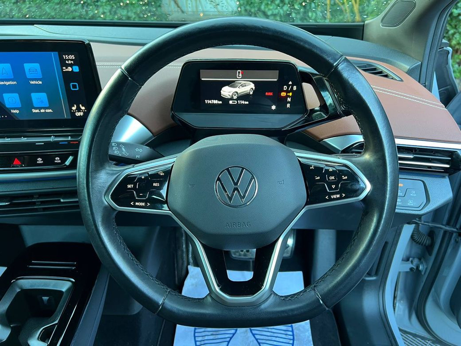 2021 Volkswagen ID.4 PRO LIFE 77KWH // PARKING SENSORS // DIAMOND CUT ALLOYS // LEATHER/ALCANTARA HEATED SEATS €20,900