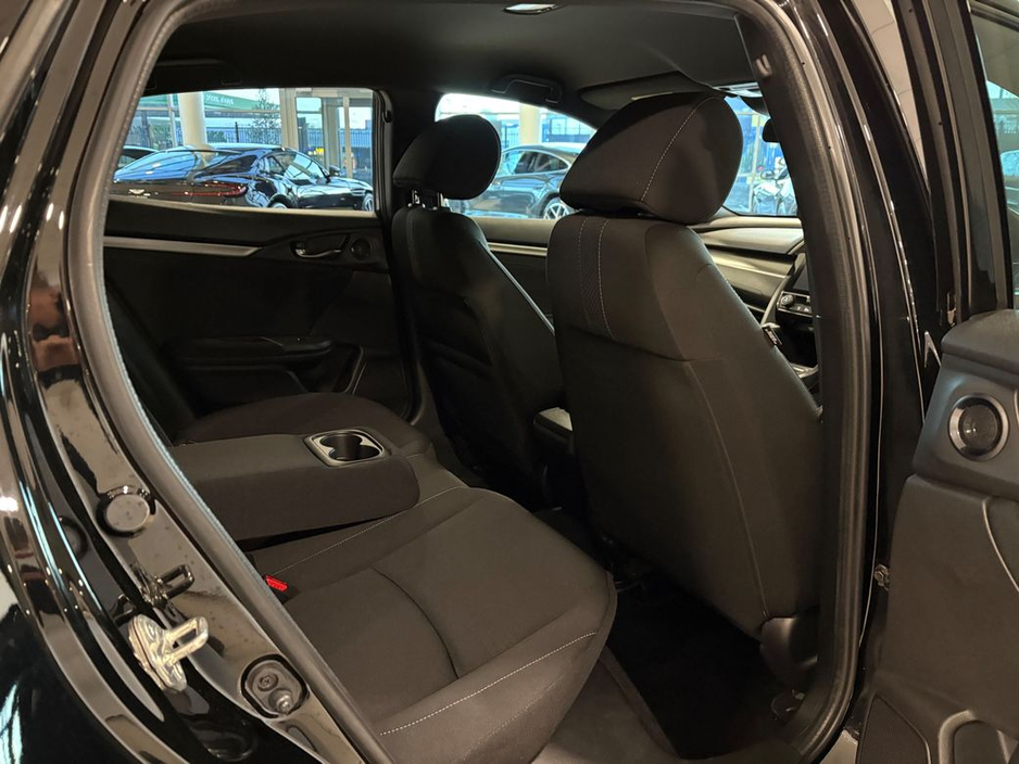 2018 Honda Civic 1.0 VTEC MANUAL=LOW MILES//HUGE SPEC=FULL SERVICE HISTORY=181 Dublin REG=ONLY €200 ANNUAL ROAD TAX//TAILORED FINANCE PACKAGES AVAILABLE=TRADE INS WELC €17,995